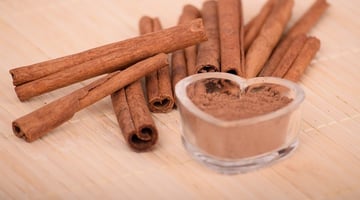 Banho de Canela: atraia a prosperidade